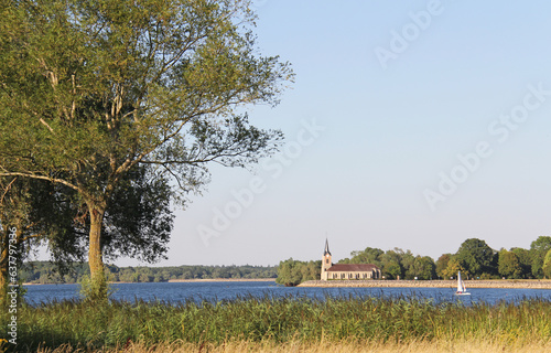 Lake of Der Chantecoq Giffaumont - Champaubert Champagne Grand Est France