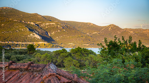 Fototapeta Naklejka Na Ścianę i Meble -  Coastline beach and little town in croatia around Dubrovnik
