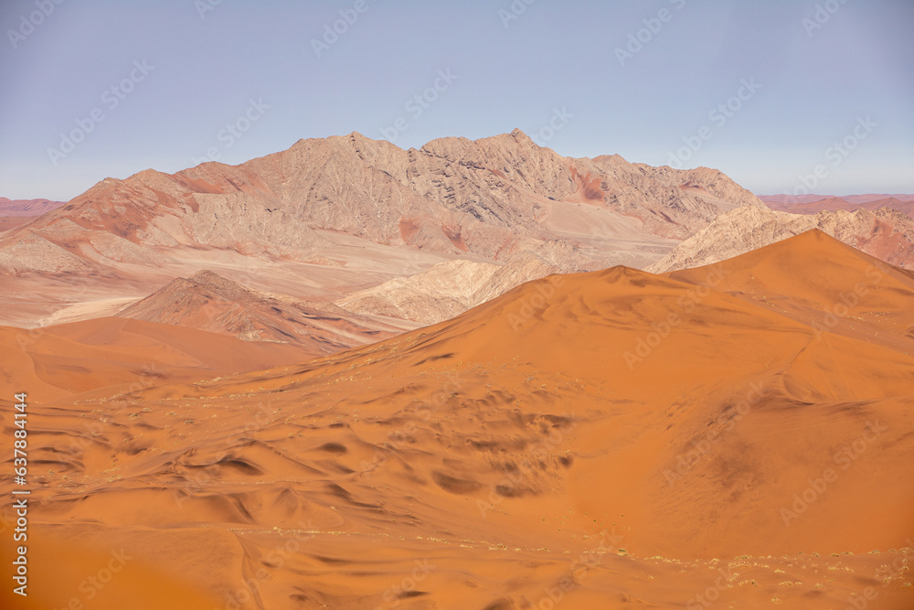 Fototapeta premium Désert du Namib autour de Sesriem