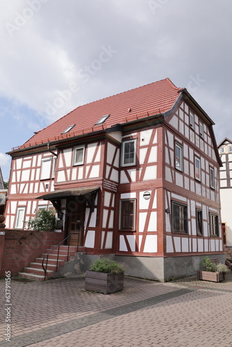 Historisches Fachwerkhaus in Altstadt von Wächtersbach in Hessen © Pixel62