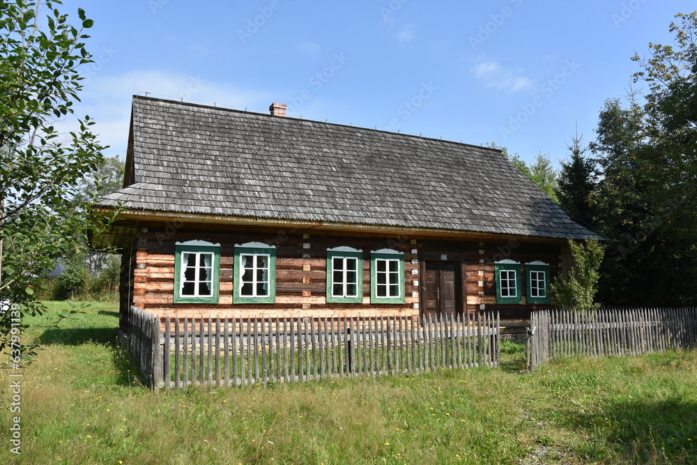 Fototapeta premium Orawski Park Etnograficzny, Zubrzyca Górna, skansen, Małopolska, Polska, 