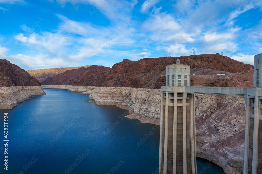 Unveiling Nature's Impact: 4K Video of Hoover Dam with Remarkably Low Water Levels Unveiling Nature's Impact: 4K Video of Hoover Dam with Remarkably Low Water Levels
