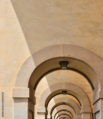 Archway  © Addison