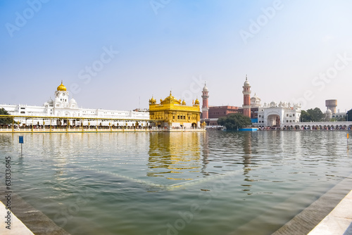 Canvas Print Beautiful view of Golden Temple (Harmandir Sahib) in Amritsar, Punjab, India, Fa