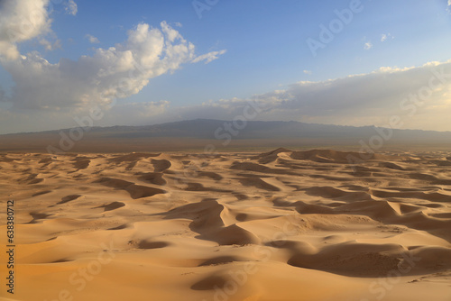 Khongoryn Els dunes at sunset  Gobi desert