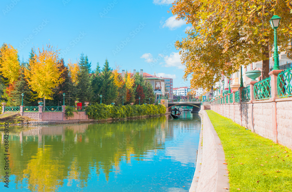 Fototapeta premium Gondola trip on Porsuk River - Eskisehir, Turkey
