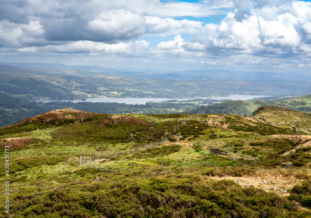 Fototapeta premium Views of Windermere lake from Lingmoor fell summit, England