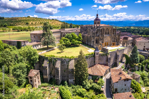 Fotografía Aerial view of St Anthony or Saint Antoine l Abbaye in Vercors in Isere, Auvergn