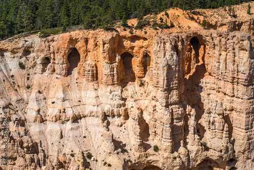Arches in the Hoodoo formation at Bryce Canyon National Park, Utah. Bryce Point Arch.