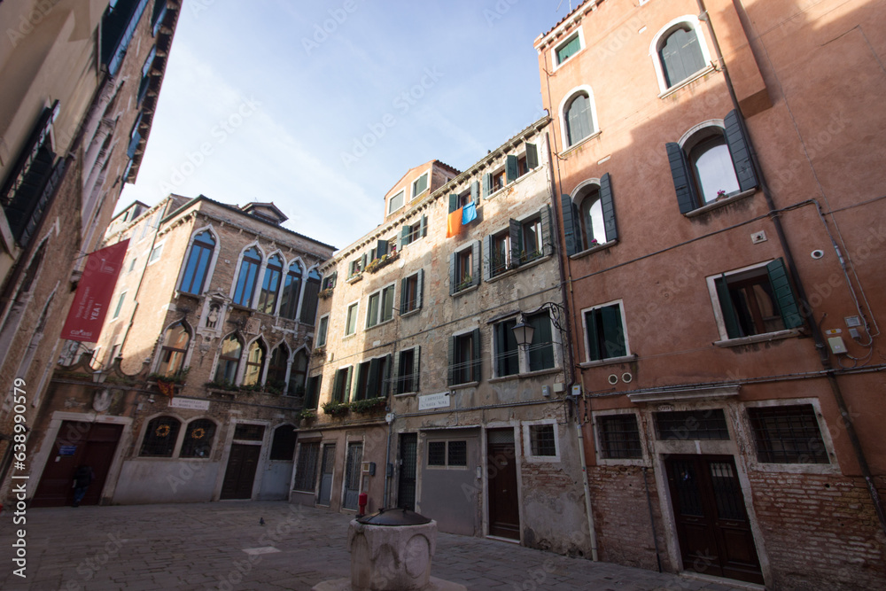 Place Venise