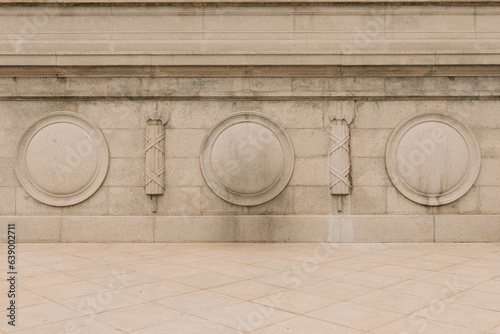 Monumental wall with 3 circles, architectural wall.
