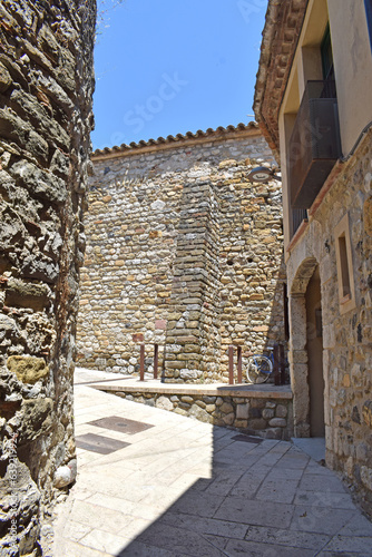 Calles de Besalú, Girona Cataluña España
