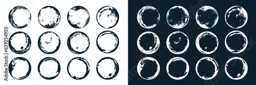Vintage Grungy Distressed dirty Circles Set