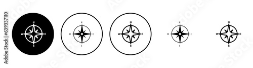 Compass icon set. arrow compass icon vector