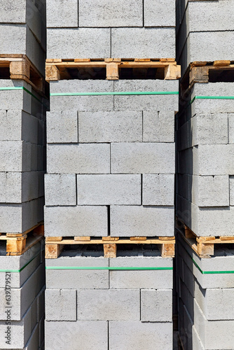 hollow concrete wall blocks assembled on pallets