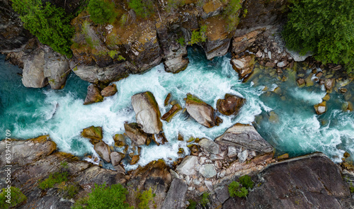 Εκτύπωση καμβά River in a Rocky Mountain Canyon