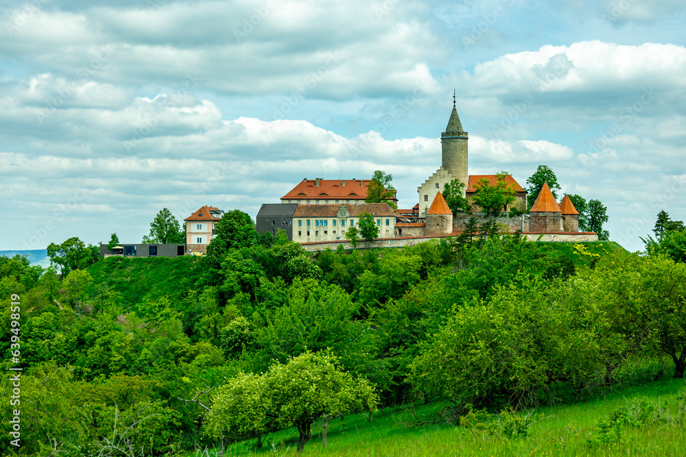 Sommerliche Wandertour durch das Saale Tal zur wunderschönen Leuchtenburg bei Kahla - Thüringen - Deutschland