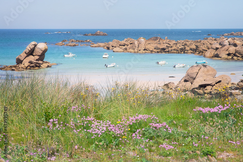 les plages de Kerlouan dans le nord du Finistère en Bretagne