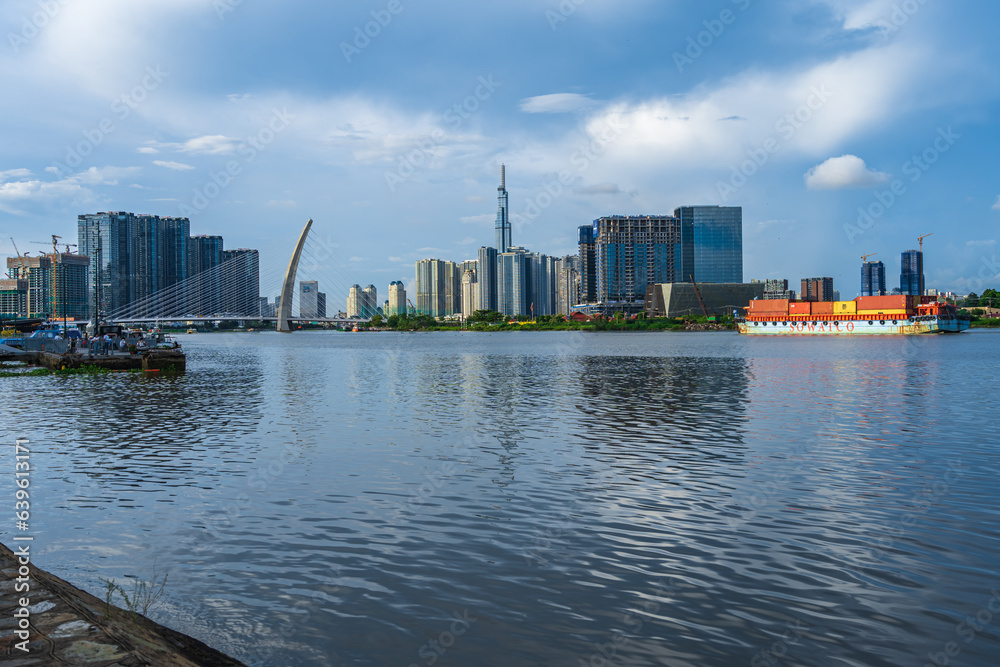 Obraz premium Skyline with Landmark 81 skyscraper, Thu Thiem 2 bridge in Ho Chi Minh city