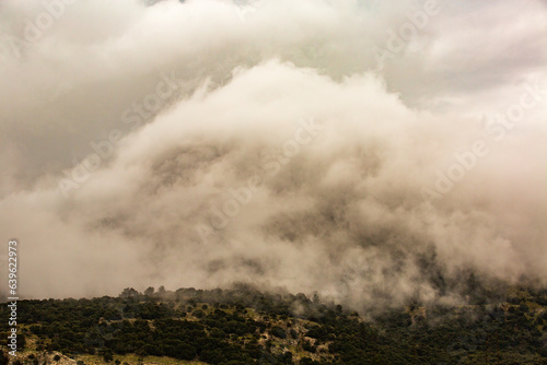 Nebelwolken im Tramuntana-Gebirge, Mallorca, photo