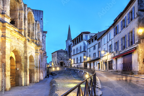 Fototapeta Naklejka Na Ścianę i Meble -  Arles, France