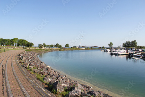 Obraz na płótnie Lake of Der Chantecoq harbor Giffaumont - Champaubert Champagne Grand Est France w salonie