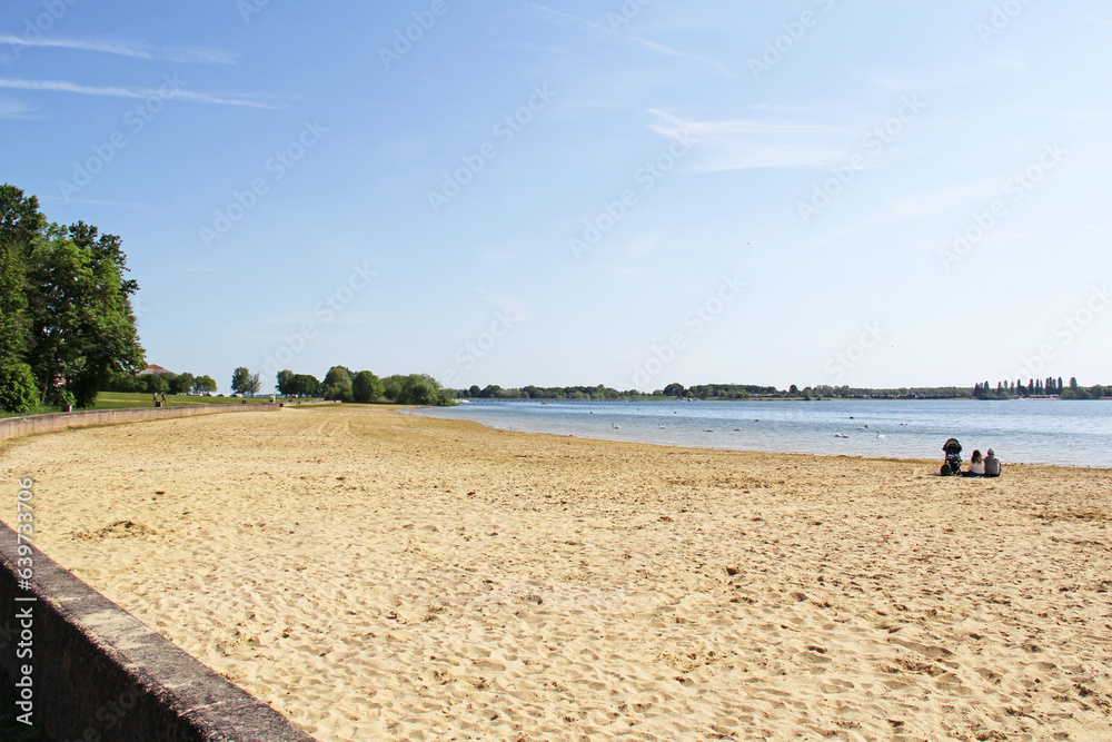 Lake of Der Chantecoq Giffaumont - Champaubert Champagne Grand Est France