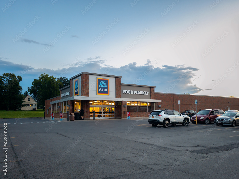 Yorkville, New York Aug 22, 2023 Wide Landscape View of Aldi Food
