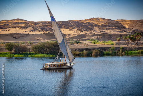 Asuan ciudad en las orillas del rio Nilo al sur de Egipto en Africa photo