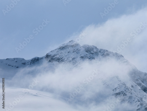 Snowy Peak © Tristan