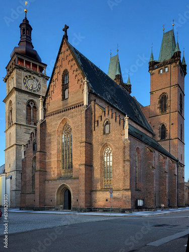Hradec Karalove - Weißer Turm und Heilig-Geist-Kathedrale