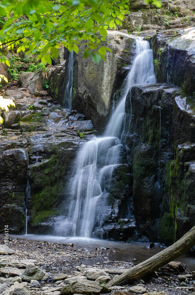 Naklejka premium Waterfall