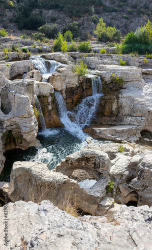 Bilde på lerret vue panoramique sur les cascades du Sautadet dans le sud de la France