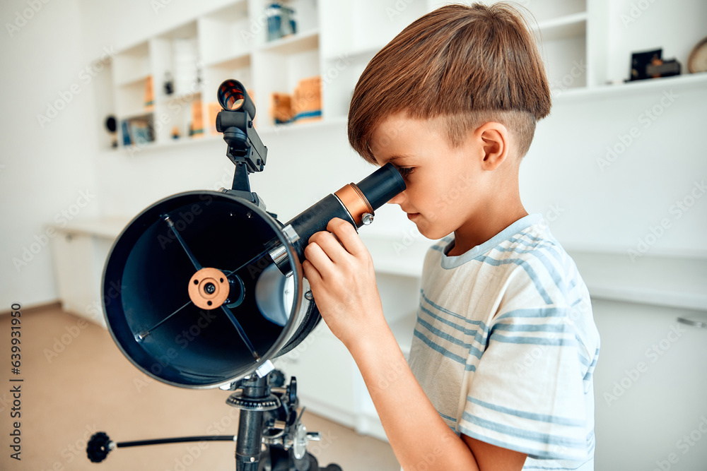 Fototapeta premium Children learning in a school classroom