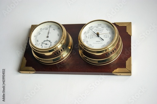 Marine brass weather unit with barometer and thermometer