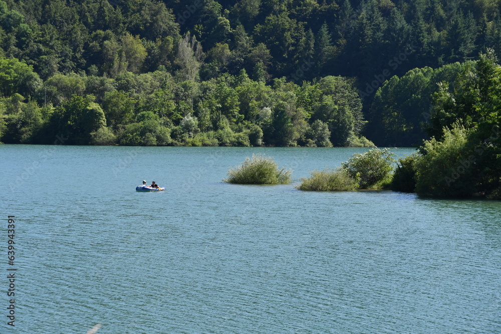 Lago di Brasimone sulla'Appennino Tosco-Emiiano
In provincia di Bologna Lago di Brasimone sulla'Appennino Tosco-Emiiano
In provincia di Bologna