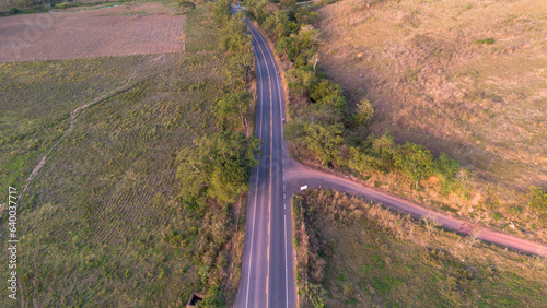 Fim de tarde com drone