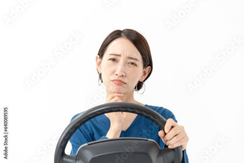 女性ドライバー トラブル 