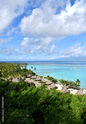 Temae Beach | Beautiful turquoise lagoon | Moorea | French Polynesia