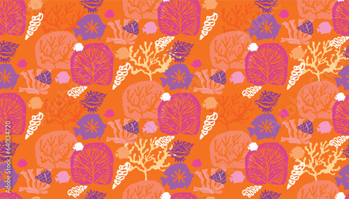 Beautiful seamless pattern with seaweeds, Sea underwater plants, ocean coral reef and aquatic kelp,  algae and seashells, jellyfish. Marine  background.  Vector illustration.