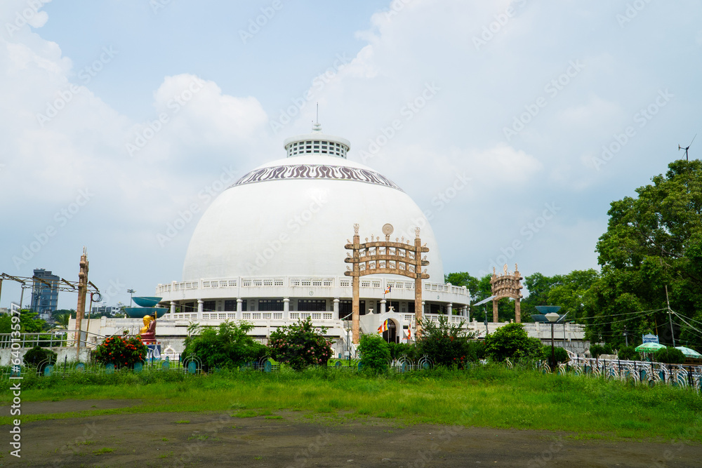 Obraz premium Deekshabhoomi, a Buddhist temple, It is an important Buddhist pilgrim place in India