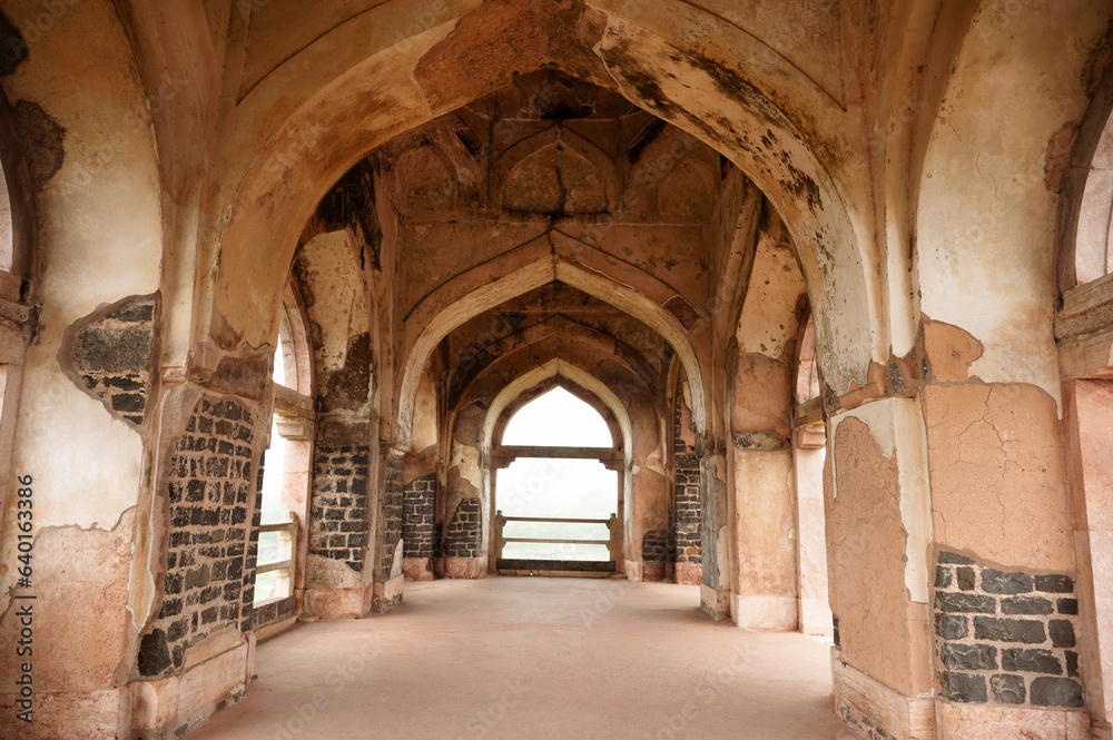 Interiors of Jahaz Mahal, built on a narrow strip of land between Munj Talao and Kapur Talao a palace that looks like a ship, ,Mandu, Madhya Pradesh, India