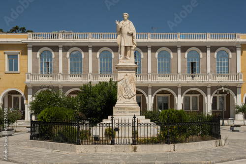 Statue des griechischen Schriftstellers Dionysios Solomos, Zakynthos, Griechenland photo