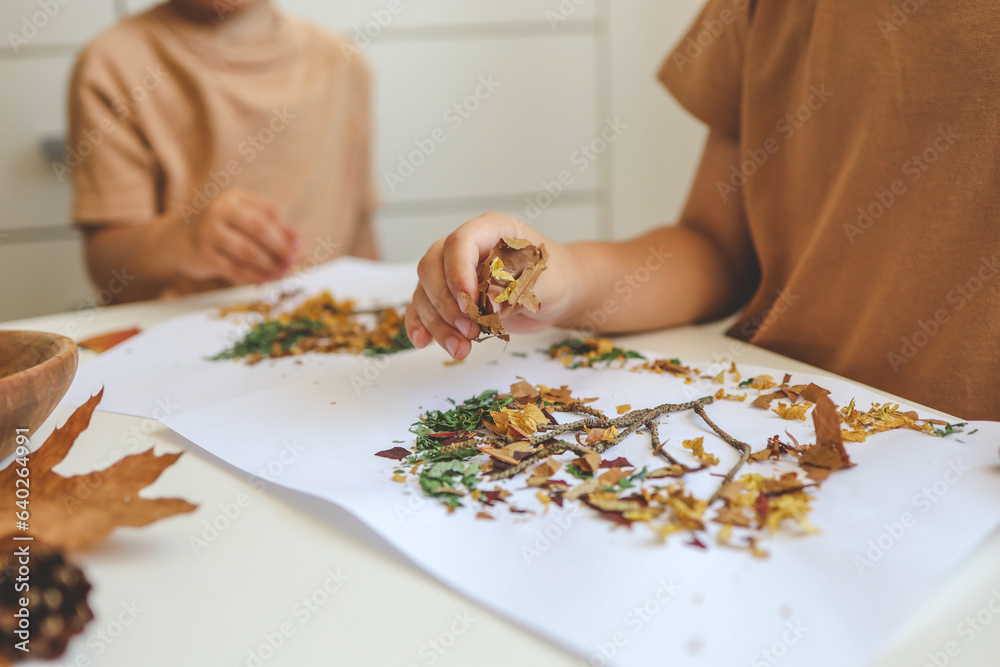 Children's creative activities, autumn idea