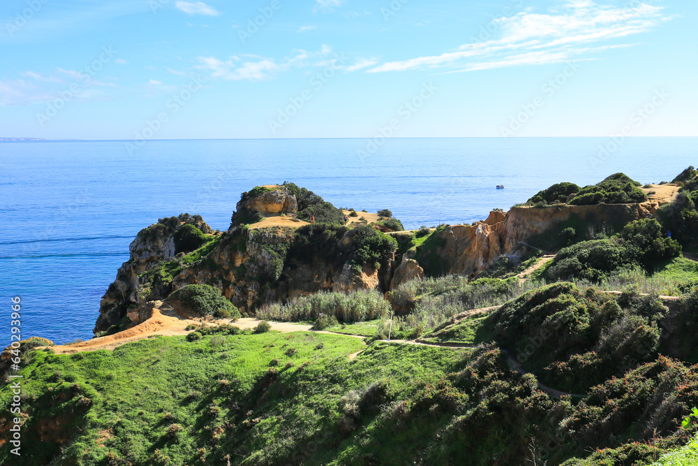Natural features, cliffs and limestone formations of Ponta da Piedade Natural features, cliffs and limestone formations of Ponta da Piedade