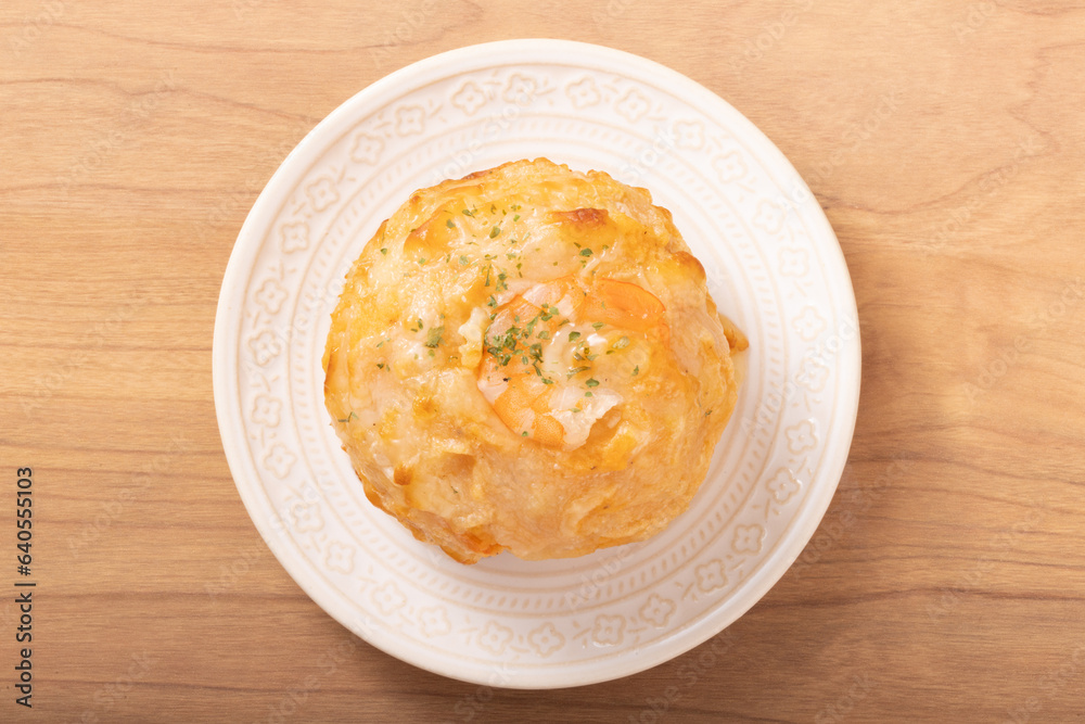 ポテトのチーズ焼き オマールソース仕立て ポテトのチーズ焼き オマールソース仕立て