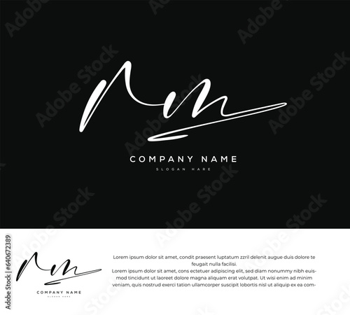 RM R M  initial letter handwriting and signature logo photo