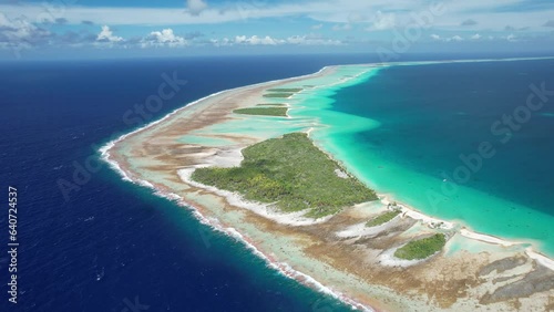 Paradise found - Sailing in French Polynesia