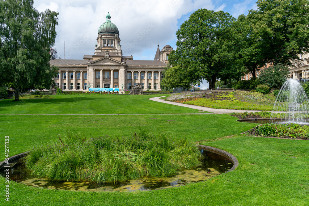 Obraz premium Hamburg, the city that's too cool for just one title, wears many hats – or should we say, sailor caps? It's Germany's gateway to the world