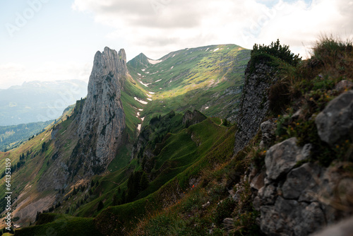 Saxer Lücke Berg in Appenzell in der Schweiz in den Alpen mit grüner Wiese und Blumen in den Bergen